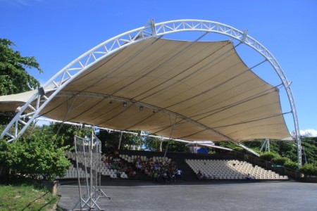 سازه های پارچه ای غشائی