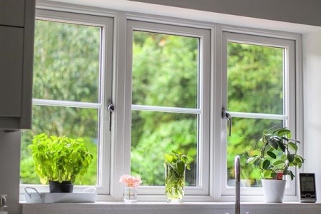 تولید و پخش درب و پنجره های دو جداره و سه جداره   Upvc