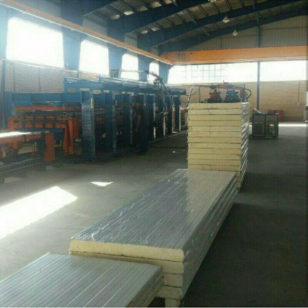 تولید ساندویچ پانل سقفی و دیواری