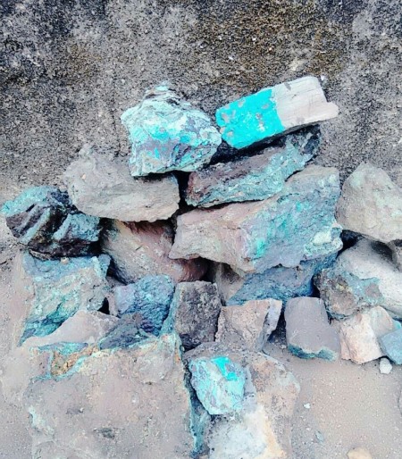 واردات خاک مس با خلوص 20% تا 60%