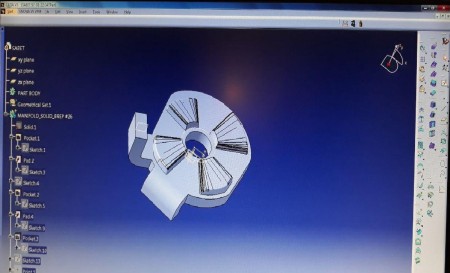 نقشه کش و مدل ساز صنعتی