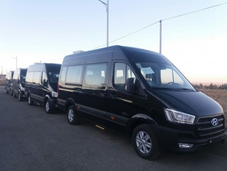 Hyundai H350 van rental