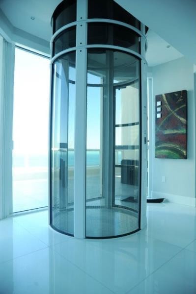 آسانسور پنوماتیک