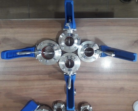 Second hand steel fittings. Stoke pipe nut clutch valve