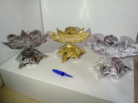 تولیدی  ترنم تولید  ظروف هفت سین با  طرح  جام  الماس  بزرگ