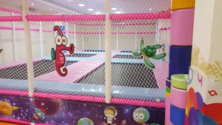 فروش ترامپولین شهربازی یا چند تخته ای