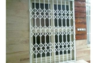 ساخت انواع حفاظ و نرده آهنی و استیل، درب و کرکره اکاردئونی وبرقی و نصب در کارگاه آهنگری و جوشکاری عط ...