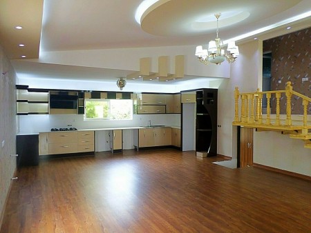 210مترلوکس محمودآبادجاده دریا