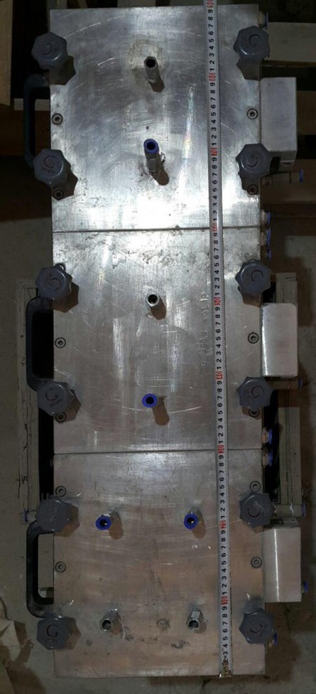 PVC wallcovering mold