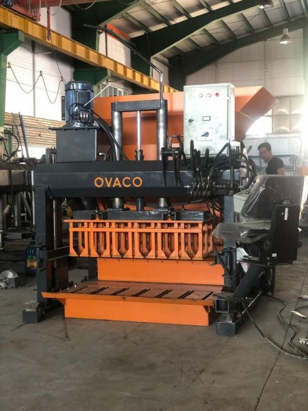 دستگاه بلوک زن