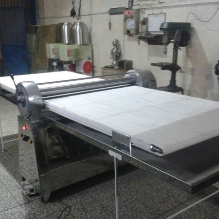 دستگاه خمیرپهن کن قنادی