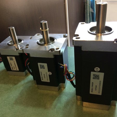 نمایندگی فروش درایو واستپ موتورهای لیدشاین