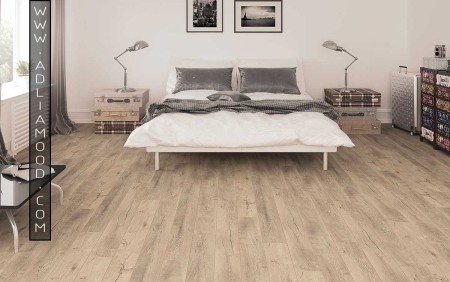 Broadcast and sale of parquet, laminate