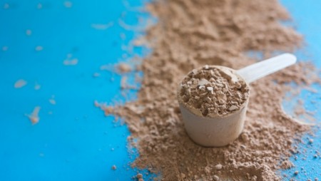 عرضه و پخش نهاده های دامی ، خوراک دام و طیور انواع مواد معدنی و پروتئین ها در کلیه استانهای ایران