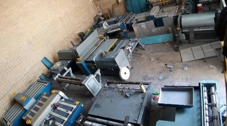 دستگاه کارتن سازی