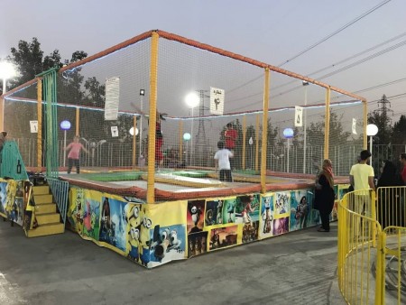 ترامپولین شهربازی