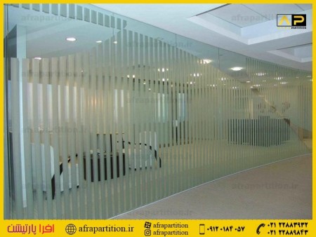 Single-walled frameless glass partition, single-walled and double-walled mdf partition, office parti ...