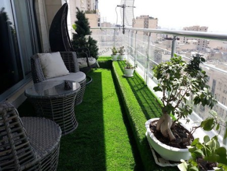 Sale of artificial turf