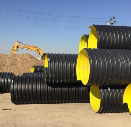 Polyethylene double-walled corrugated pipe