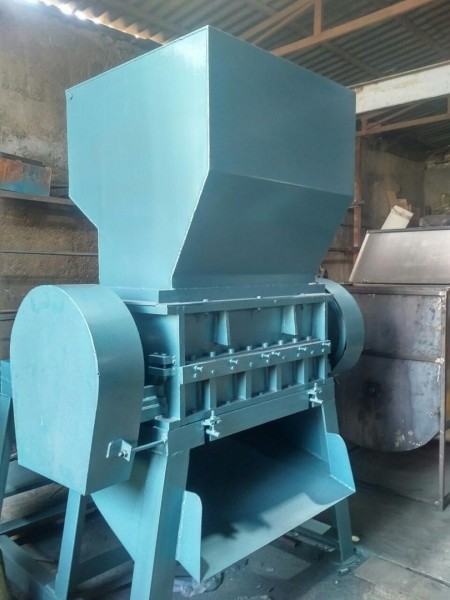 Heavy duty double anchor plastic milling machine made of
