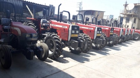 Types of dry Ferguson tractors