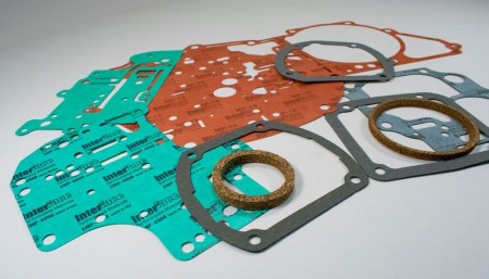 فنرسازی و واشر بری کبیر،تولید کننده انواع فنر:فشاری،کششی،شاخکدار و واشرهای نسوز