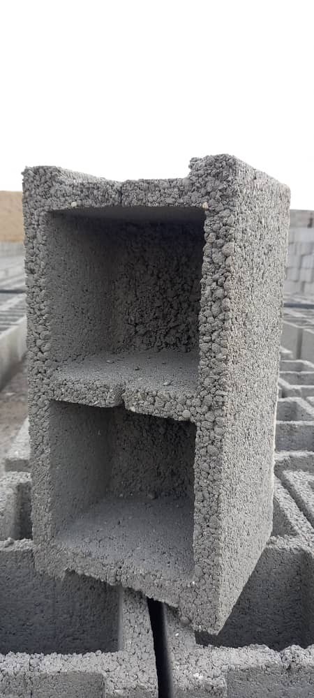 Heavy cement block