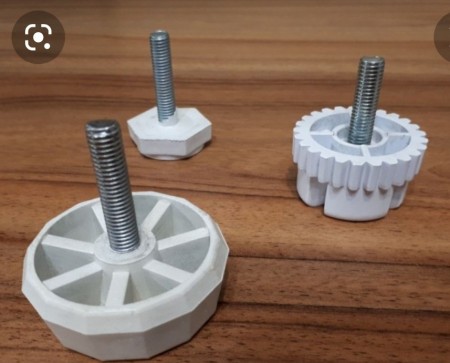 Refrigerator adjusting screw