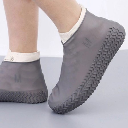 Waterproof and cold protective cover for silicone shoes