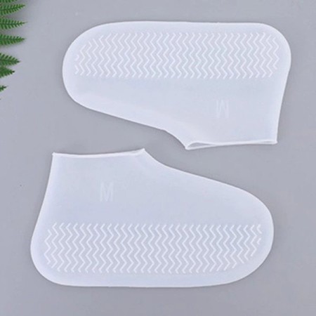 The first manufacturer of waterproof and cold shoe cover