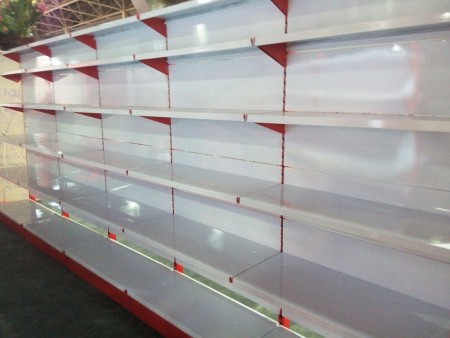 Supermarket shelving