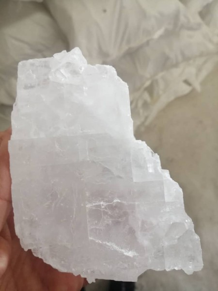 Crystal salt. دلنمک. Heart of salt