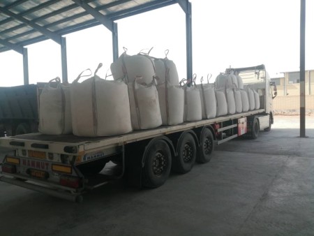 نمک صدفی. نمک خاتون. نمک یکپاش. نمک بدون ید. نمک تصفیه