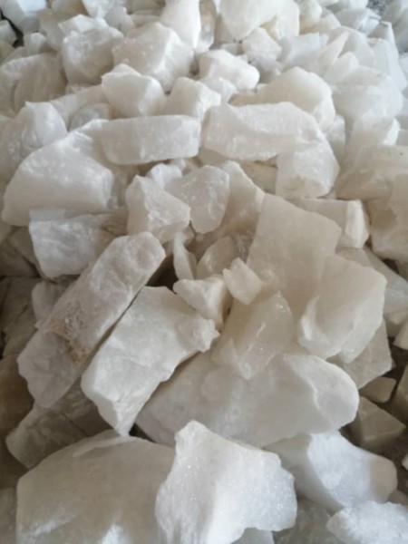 Hydrated salt and lime