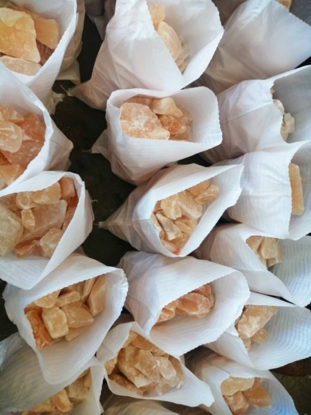 Hydrated salt and lime