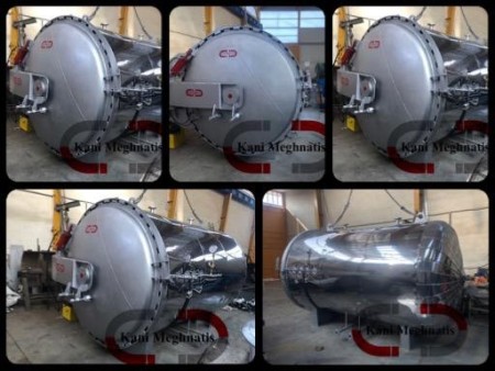Industrial autoclave