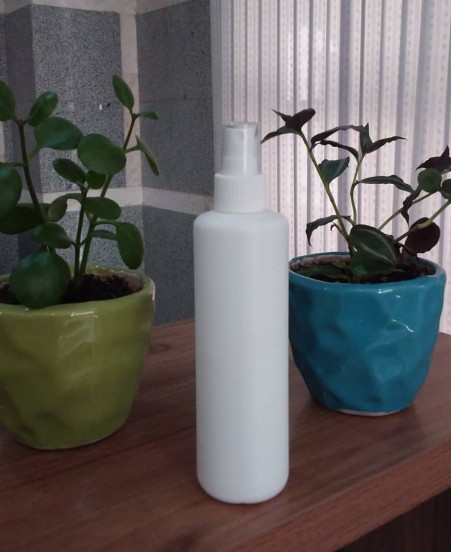 Selling imported spray caps in bulk