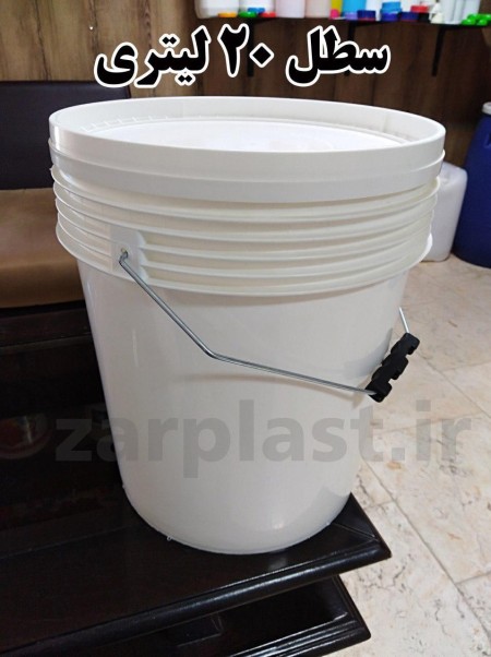 Sale of plastic buckets with sealed lids