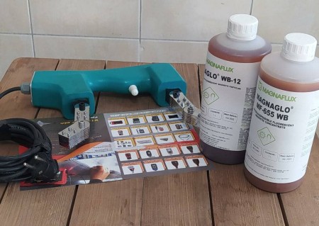 مایع فلورسنت  MT مدل  WB12 برند MAGNAFLUX