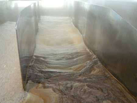 Sale of molasses in Qazvin