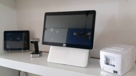 مربع ZEC Mac-Wide Touch Store