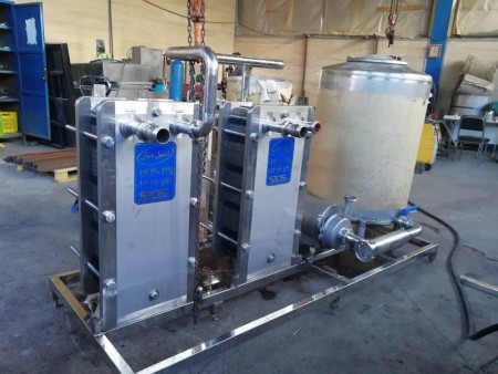 Selling all kinds of air conditioner plates or plate converters