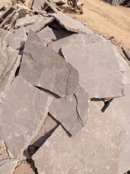 سنگ لاشه دماوند