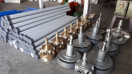 Cooling tower nozzle