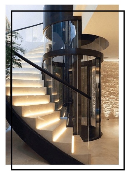 Hydraulic elevator in Yazd