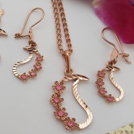 Colored cashmere copper service