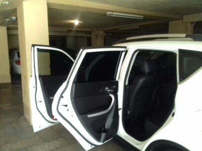 شیشه دودی اتومبیل با سه سال گارانتی