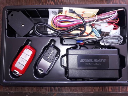 دزدگیر فابریک فابریک پراید تیبا ساینا کوییک همراه با سوکت فابریک و نصب و گارانتی