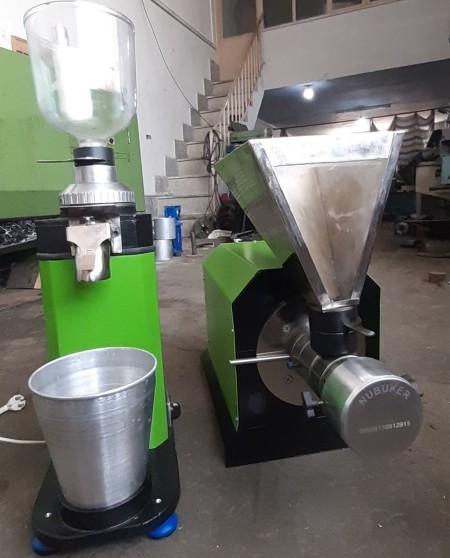 دستگاه کره گیر بادام زمینی نوبوکر