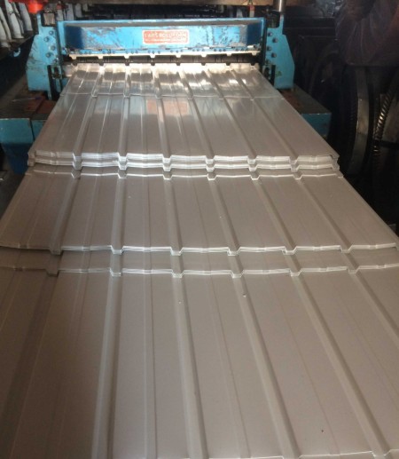 عرضه انواع ورق های گالوانیزه و روغنی